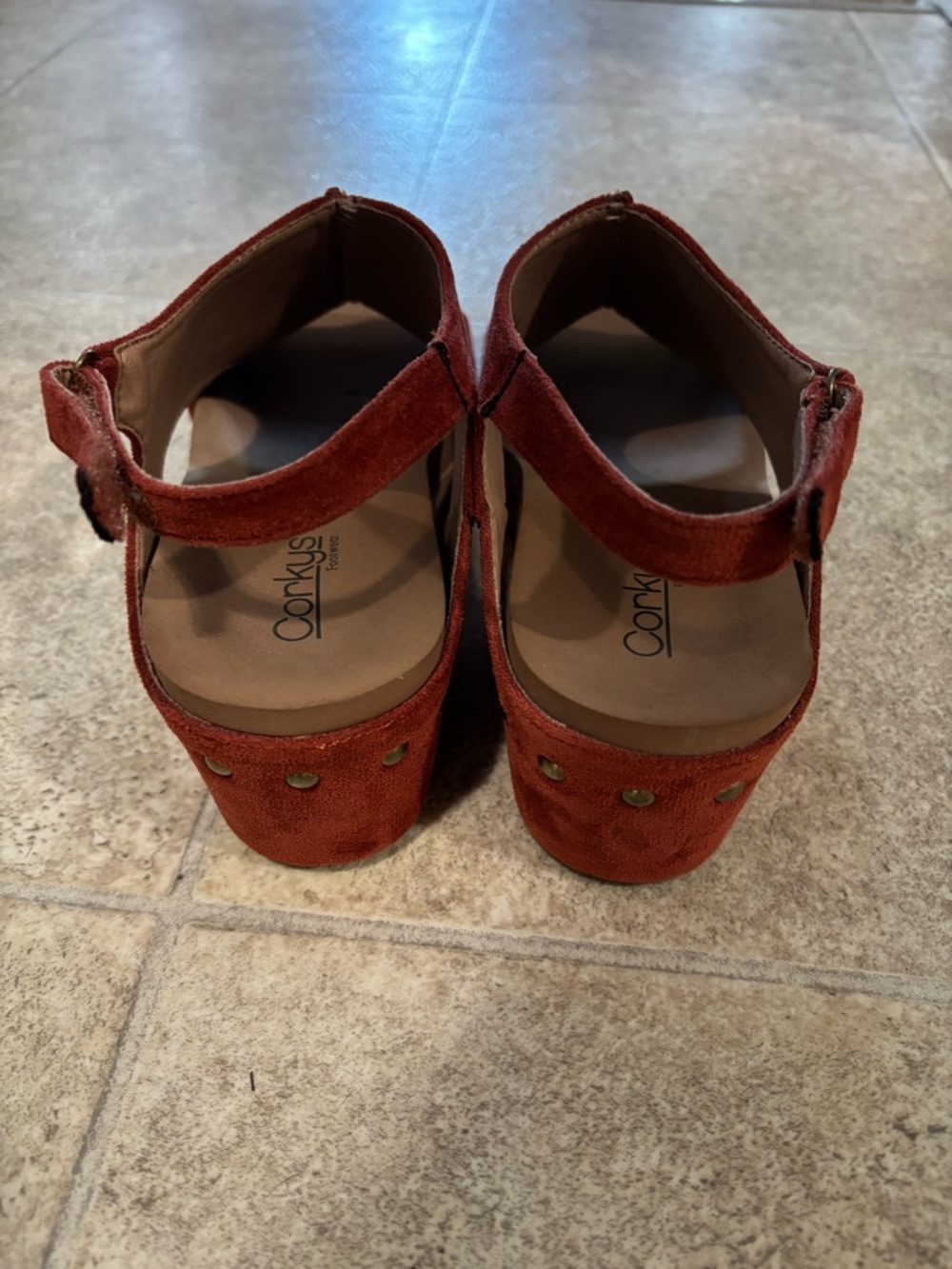Corkys Rust Suede Cork Wedge studded slingback Sandals size 10 - Picture 3 of 3